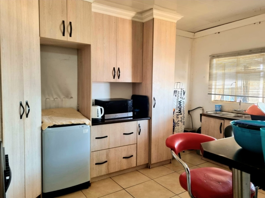 4 Bedroom Property for Sale in Agisanang Northern Cape